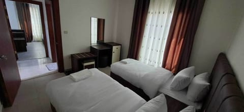 In-room safe, desk, soundproofing, iron/ironing board (on request)