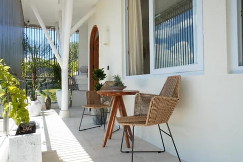 Double Room, Balcony, Partial Ocean View | Outdoor dining