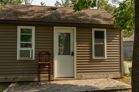 Cabin 7-1