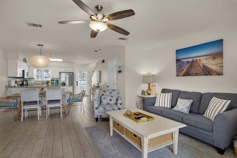 Beachy Living Room | Toy Bins 
