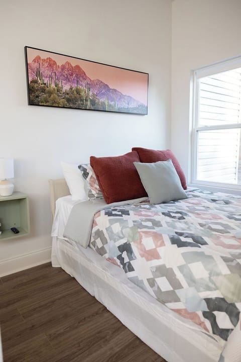 Comfy full size bed 