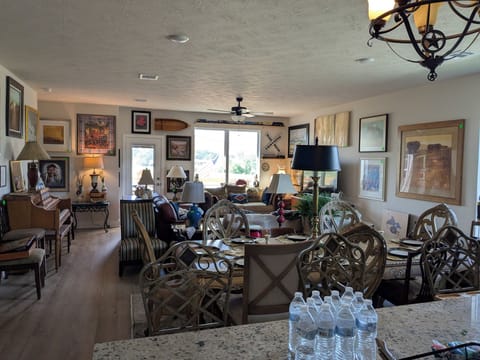 Open kitchen, dining room, living room