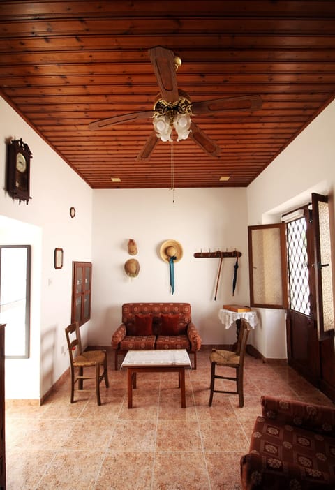 House | 2 bedrooms