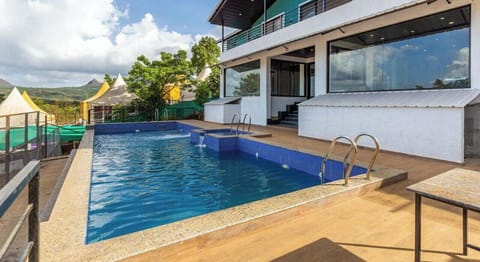Villa, Balcony | Pool | Outdoor pool