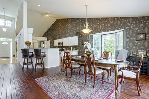 Hilliard Vacation Rental | 3BR | 2.5BA | 2,500 Sq Ft