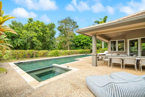 Pool + Lanai