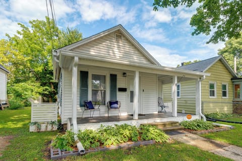 House (3 Bedrooms) | Front of property