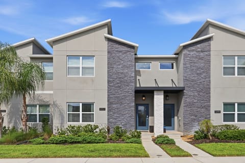 Modern Champions Gate townhome exterior—your Orlando home base for a relaxing getaway.