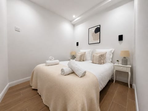 Apartment | Iron/ironing board, WiFi (free)