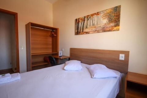 Superior Double Room, City View | WiFi