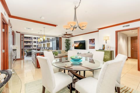 Apartment (3 Bedrooms) | Front of property