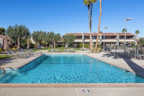 K0310 - Midtown Mountain View Villa