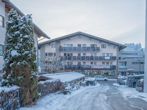 Holiday Home Exterior [winter]