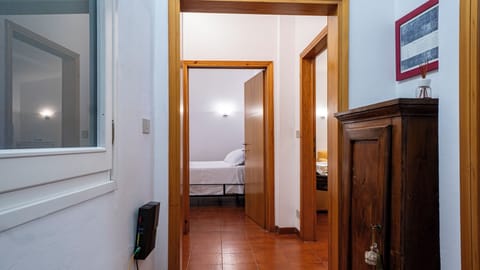 Apartment (1 Bedroom) | 1 bedroom, iron/ironing board, bed sheets