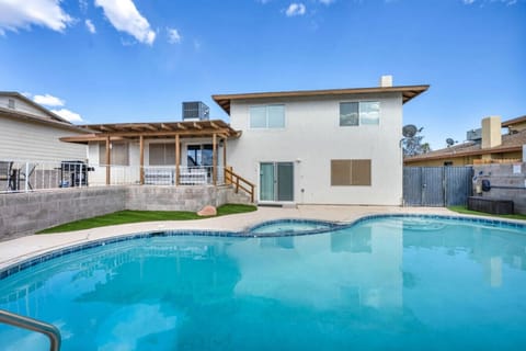 Beautiful pool and hot tub—soak up the Vegas sun in style, whether you`re cooling off in the pool or relaxing in the hot tub. Pure fun in the sun!