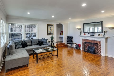 Los Angeles Vacation Rental | 2BR | 1BA | 1,400 Sq Ft