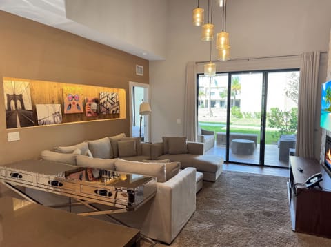 Magic Village Paradise — Your perfect Kissimmee getaway, surrounded by sunshine, fun, and adventure.