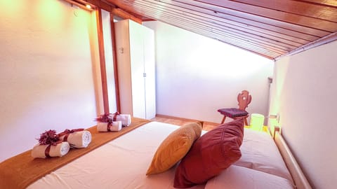 Apartment (2 Bedrooms) | 2 bedrooms, iron/ironing board, cribs (surcharge), bed sheets