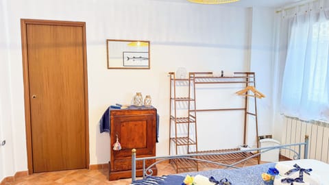 Apartment (2 Bedrooms) | 2 bedrooms, iron/ironing board, cribs (surcharge), bed sheets