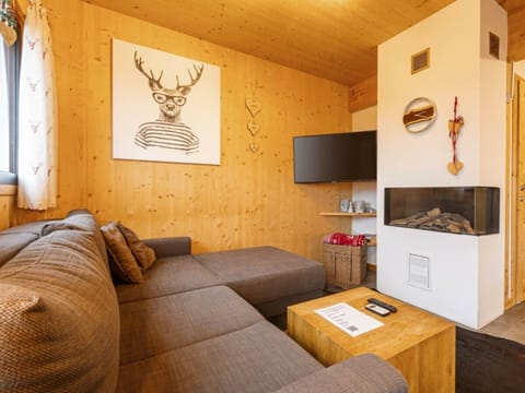 Chalet | Living area