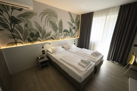 Superior Double Room | Premium bedding, in-room safe, desk, free WiFi