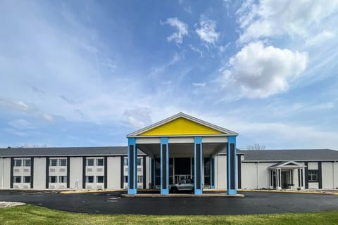 Holiday Home Exterior [summer]