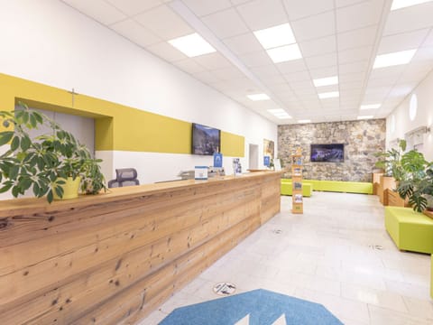 Chalet | Lobby
