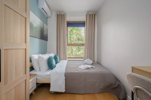 Premium Apartment, 2 Bedrooms, Courtyard View | Premium bedding, laptop workspace, blackout drapes, soundproofing