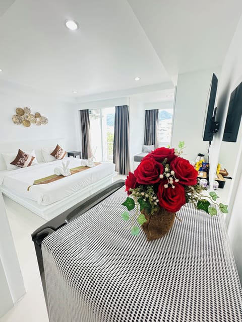 Superior Double Room, Balcony | In-room safe, free WiFi