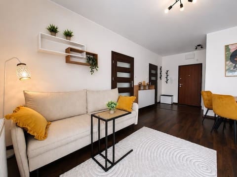 Living Room with Sofa Bed | Book now with Rentujemy