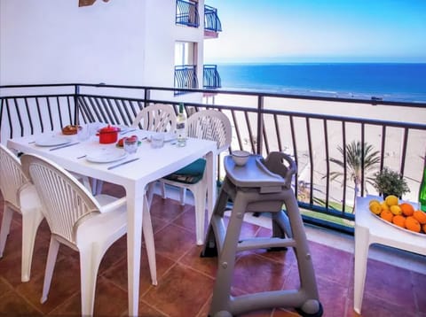 Terraza en frente del mar