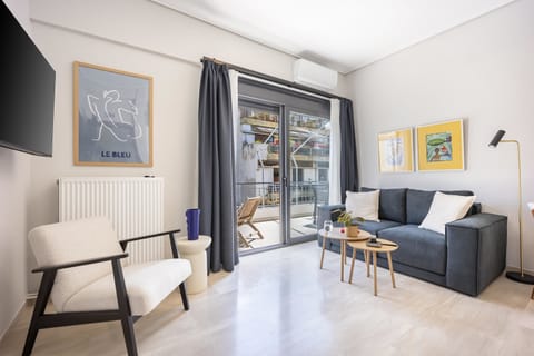 Bright living and dining space