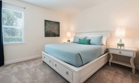 House, Multiple Beds, Pool View (EC221 - The Coziest Villa - MAD) | 8 bedrooms, individually decorated, individually furnished, bed sheets