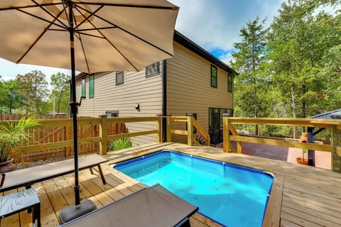 Merriam Woods Vacation Rental | 4BR | 2.5BA | 2,200 Sq Ft