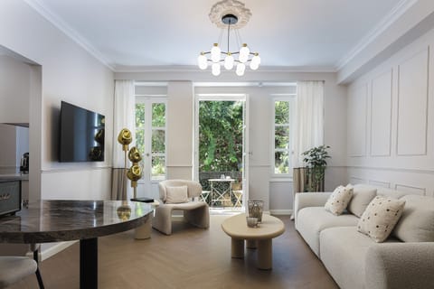 This spacious residence is part of the Nouar Residences and Suites and is located on the first floor of the building, accommodating up to four guests across two bedrooms.