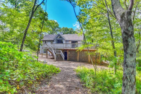 Nellysford Vacation Rental | 4BR | 3.5BA | 3,250 Sq Ft