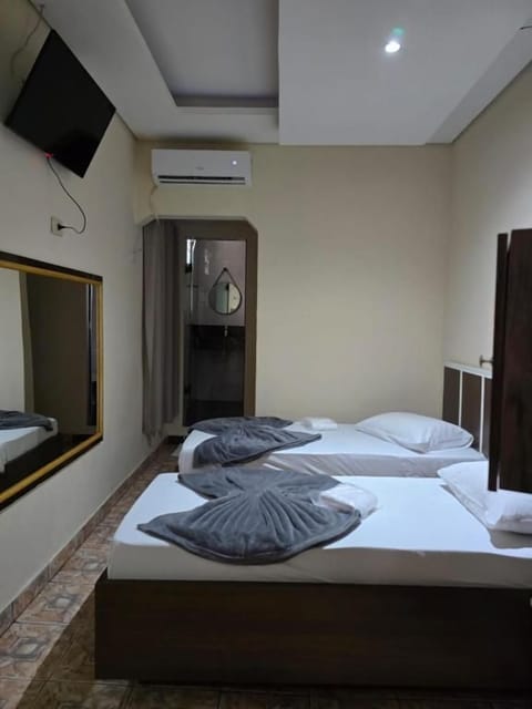 Iron/ironing board (on request), bed sheets