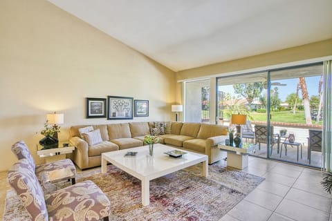 K0568 - Living Room