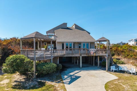 DK293: Mauka to Makai (Formerly Sea Glass) | Front Exterior