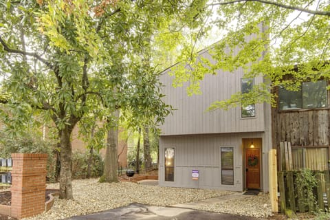 Clemson Vacation Rental | 3BR | 1.5BA | 1,863 Sq Ft | 1 Step to Enter