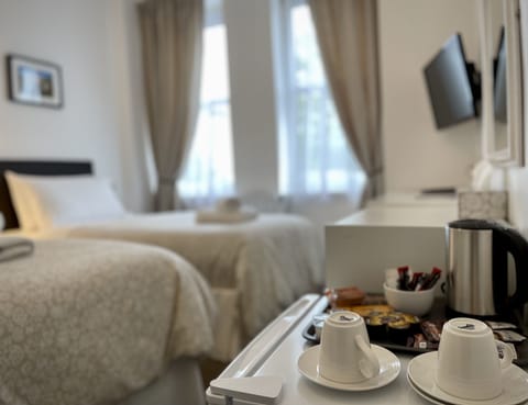 Triple Room, Ensuite | Free WiFi