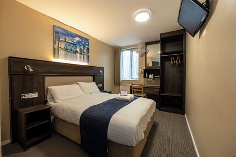 Desk, free WiFi, bed sheets