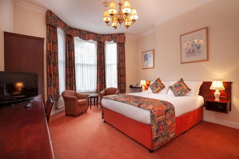 In-room safe, desk, soundproofing, iron/ironing board