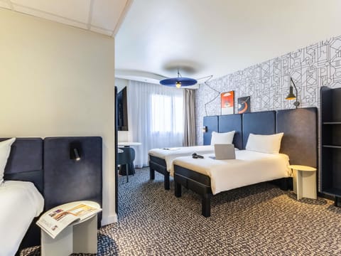 In-room safe, desk, soundproofing, iron/ironing board