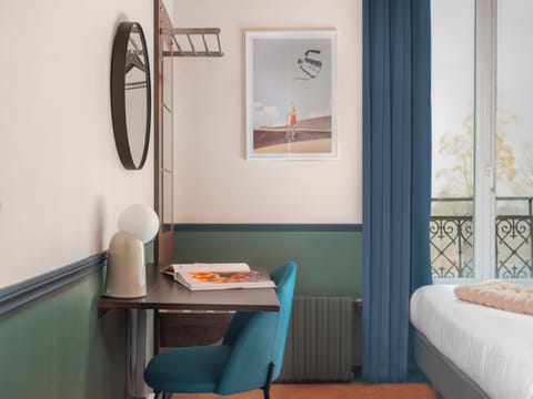 In-room safe, desk, laptop workspace, iron/ironing board