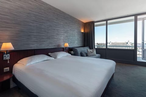 Superior Room, 1 Double Bed | Desk, laptop workspace, soundproofing, free WiFi