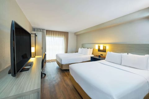 Desk, iron/ironing board, free cribs/infant beds, free WiFi