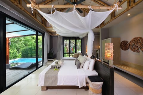 Pool Villa | Premium bedding, minibar, in-room safe, blackout drapes