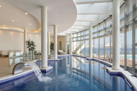 Indoor pool, outdoor pool