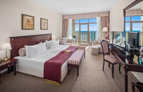 The Level Room Sea View Twin Beds | Egyptian cotton sheets, premium bedding, minibar, in-room safe